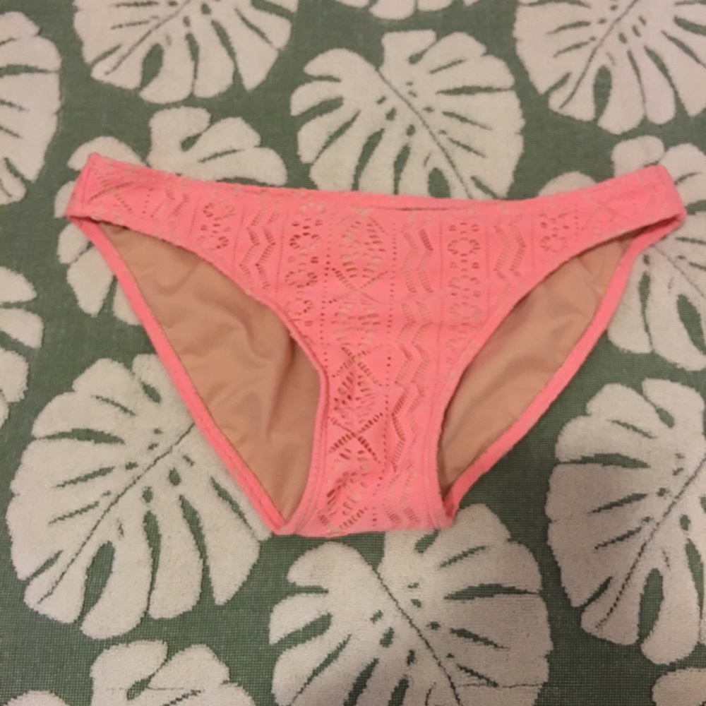 Bathing suit